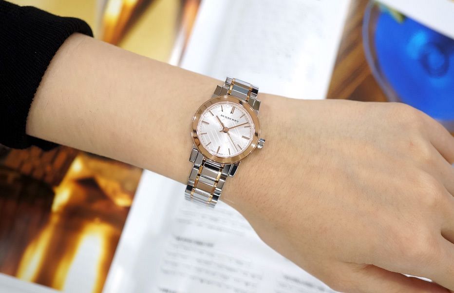 Burberry Bu9205 Kadın Kol Saati
