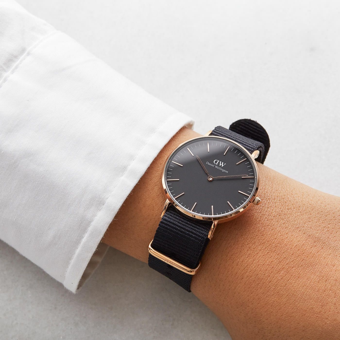 Daniel Wellington Dw00100150 Kadın Kol Saati